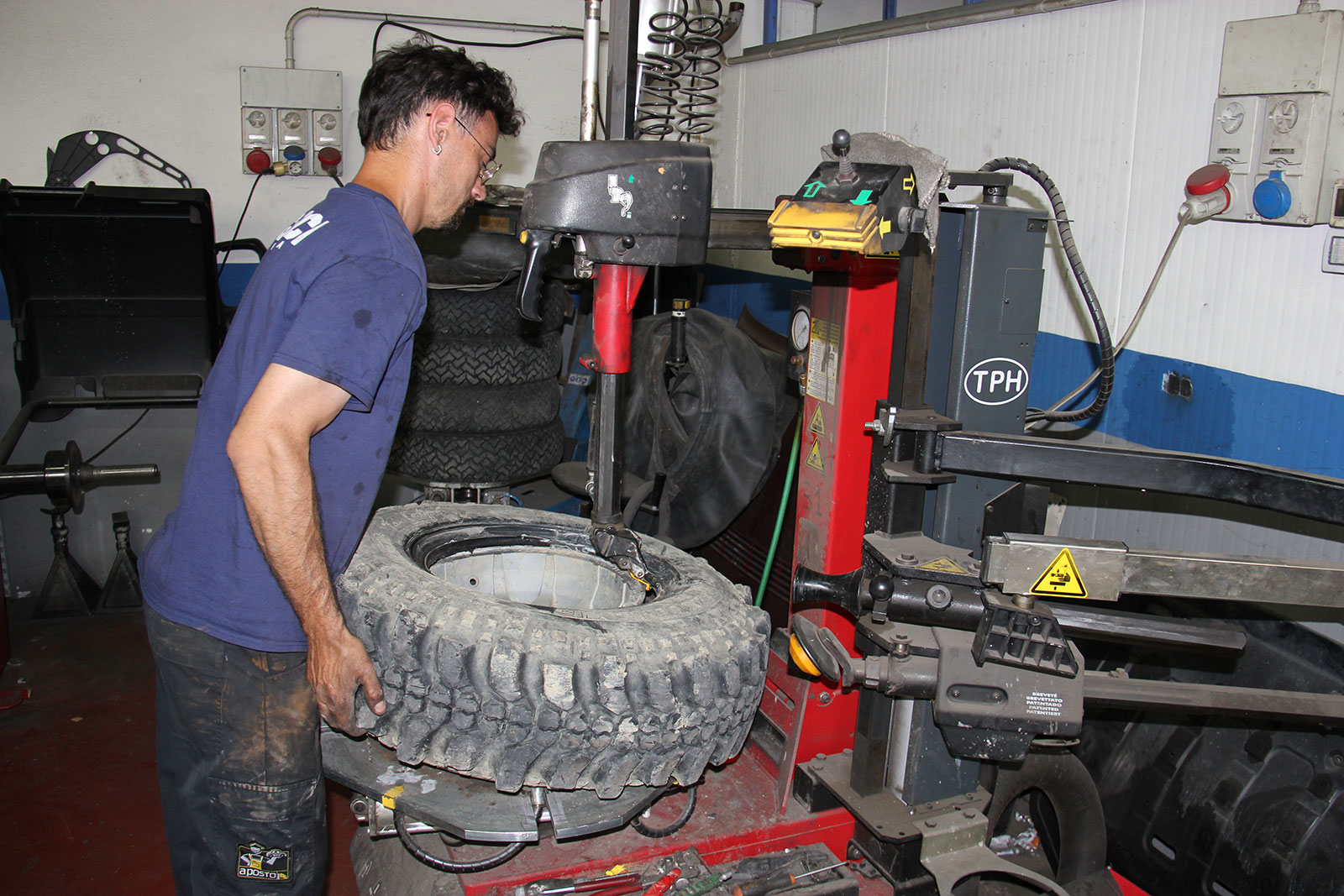 Gommista e Sostituzione Pneumatici San Gimignano, Certaldo